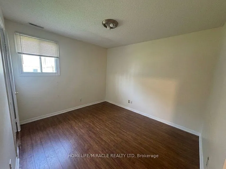 565 Kennedy Rd #8 — Photo 4