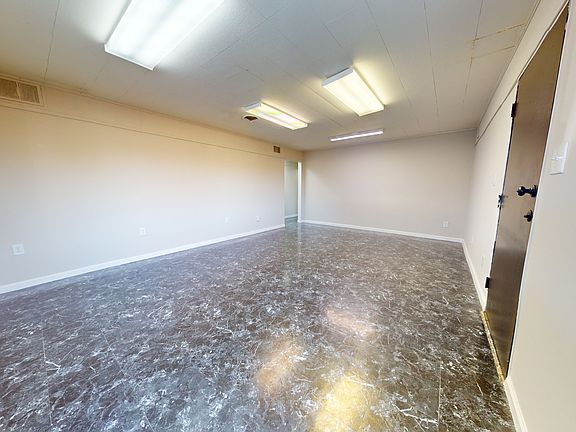2nd image of 1901 Railroad Ave #A