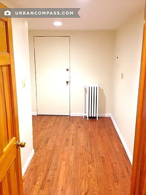 Rented by Compass | media 44