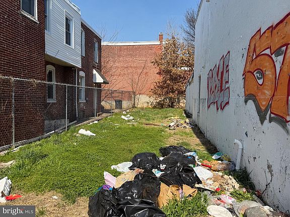 5th image of 1409 & 1409-1/2 West St #2
