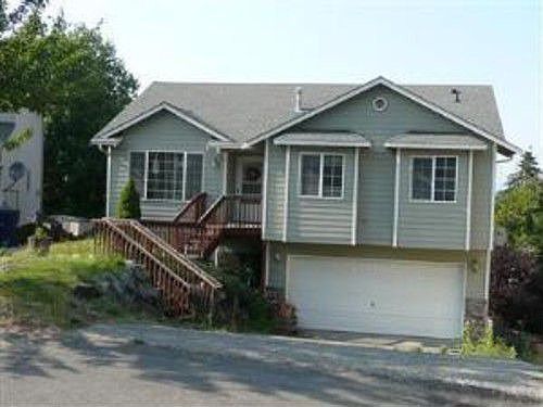 2nd image of 7119 55th Pl NE