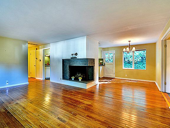 Living & Dining Room