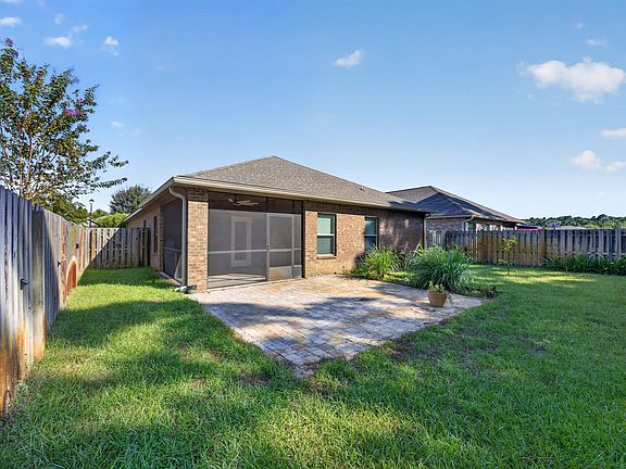 3rd image of 726 Cocobolo Dr