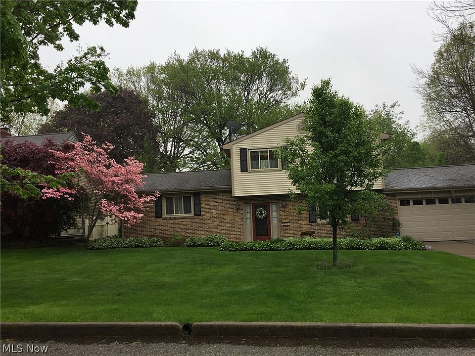 1st image of 321 Kingwood Dr