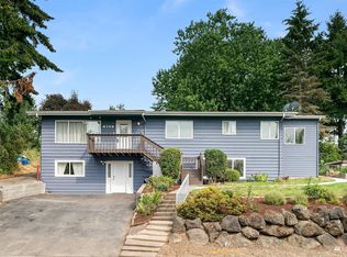 6748 14th Ave SW, Seattle, WA 98106