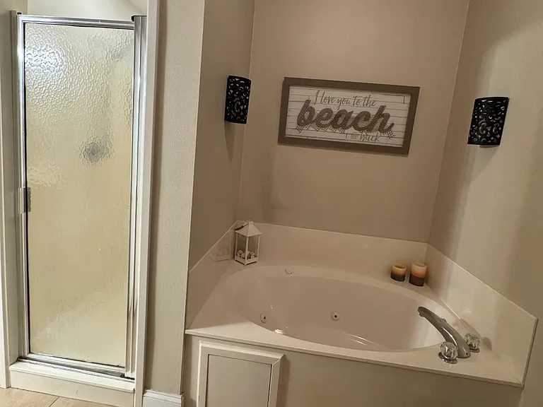 4507 Furling Ln — Photo 10