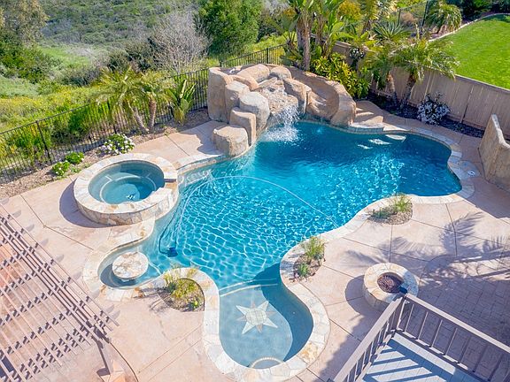 4th image of 4216 Alta Vista Ct