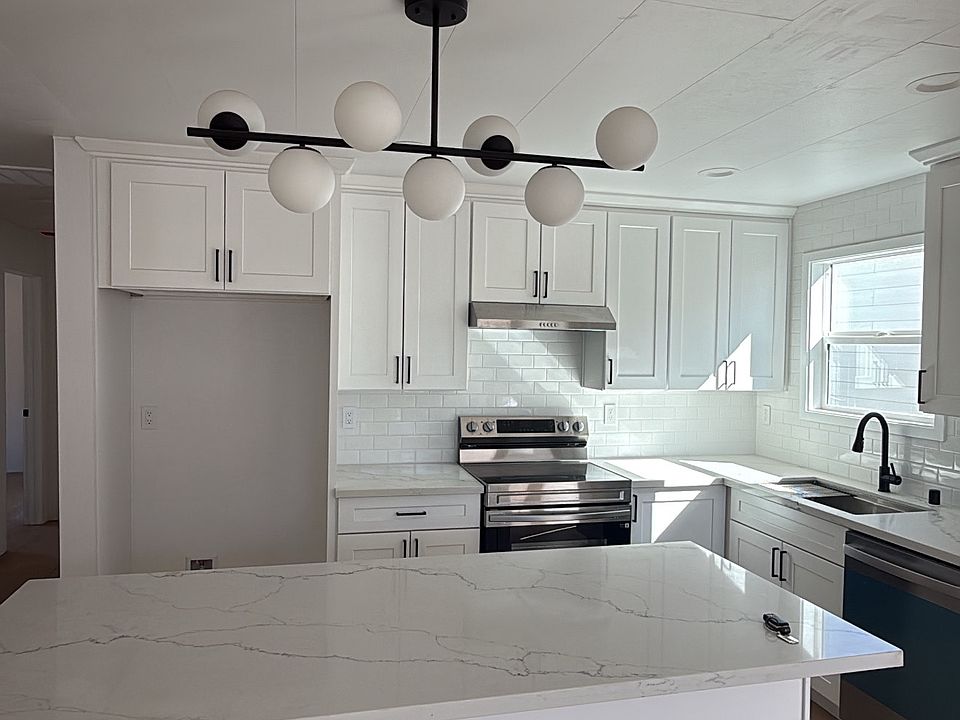 1st image of 1274 Vine St #2