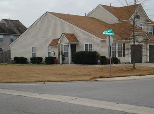 6101 Cambridge Dr W, Suffolk, VA 23435