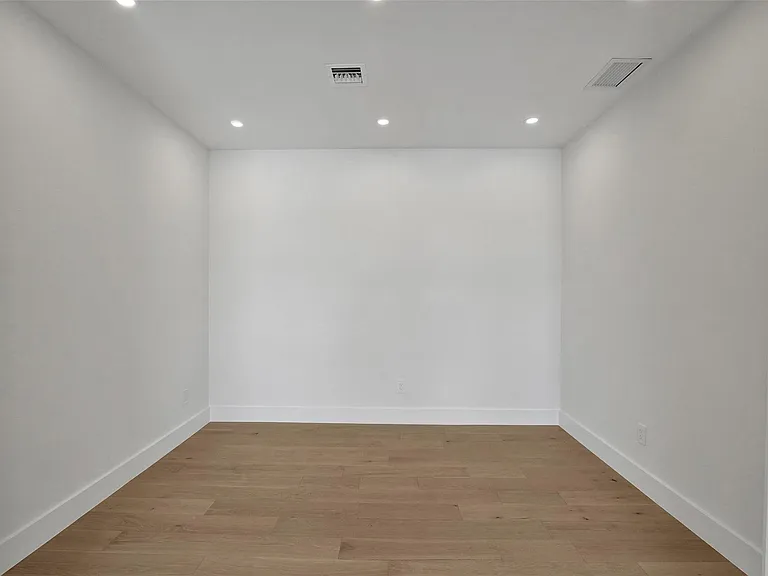 1527 NE 15th Ave — Photo 36
