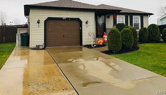 2nd image of 6919 Deborah Ln