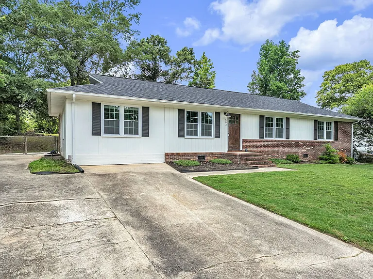 603 Creighton Dr #A — Photo 2