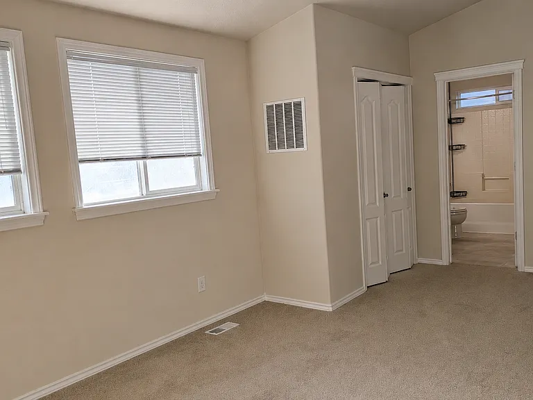 3705 N Buckstone Ave — Photo 7