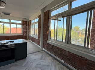 (Undisclosed Address), New Haven, CT 06513