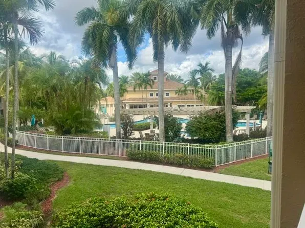 6426 Emerald Dunes Dr, West Palm Beach, FL