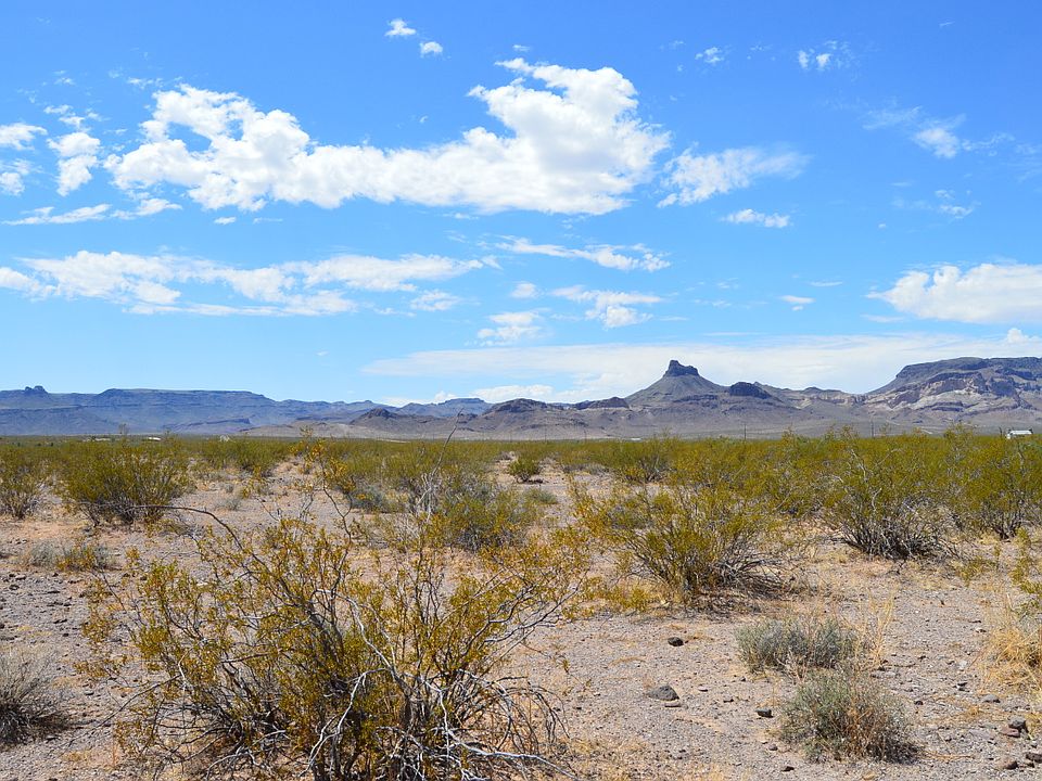 2nd image of 1.17 Acre Of Land On Oracle Rd