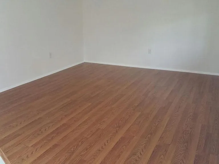 2181 NW 73rd Ave — Photo 14