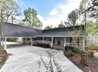 3444 Point View Cir, Gainesville, GA 30506