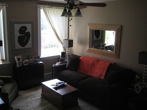 5th image of 2710 Stuart Ave #U7