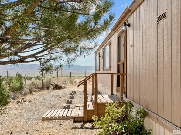 3791 Zeolite Cir, Wellington, NV 89444