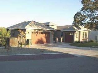 33 Cormorant Dr, Wallace, CA