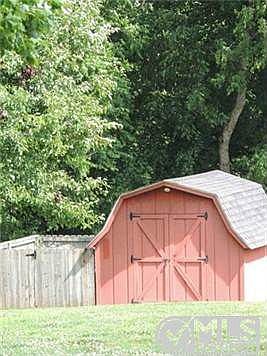 4th image of 106 Brookhaven Dr