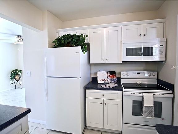 4th image of 1450 Deltona Blvd
