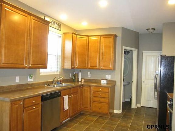 4th image of 6413 Elmhurst Dr