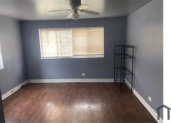 9842 S Yates Blvd — Photo 13