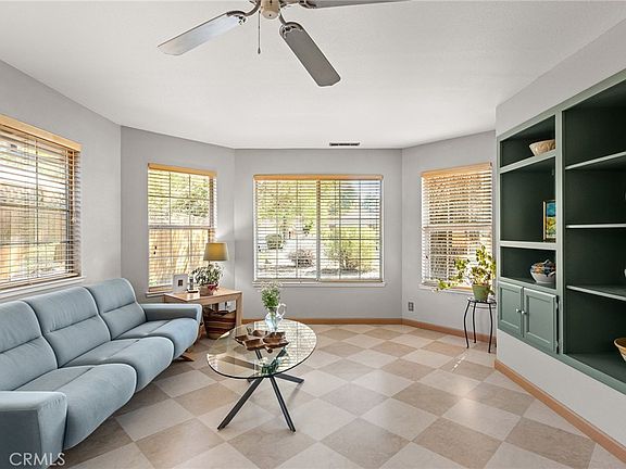 4th image of 12 Via Flora Ct