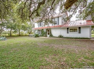 14457 Sherwood Rd, Atascosa, TX 78002