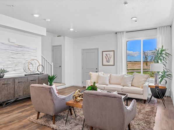 colorado-springs-colorado-448212040 picture