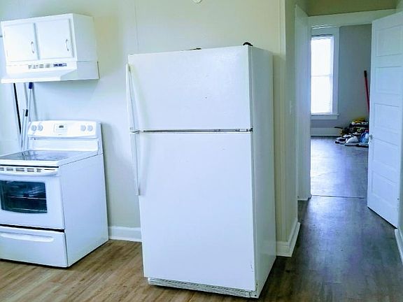 2nd image of 601 E Chandler Ave #B