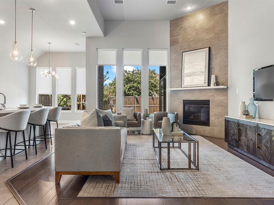 1st image of 17643 Pinyon Ln