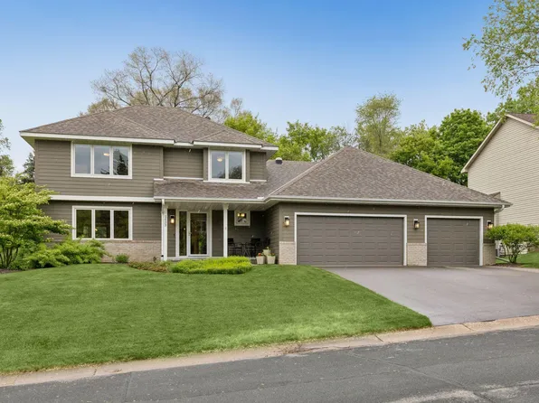 1433 Appaloosa Trl, Eagan, MN 55122