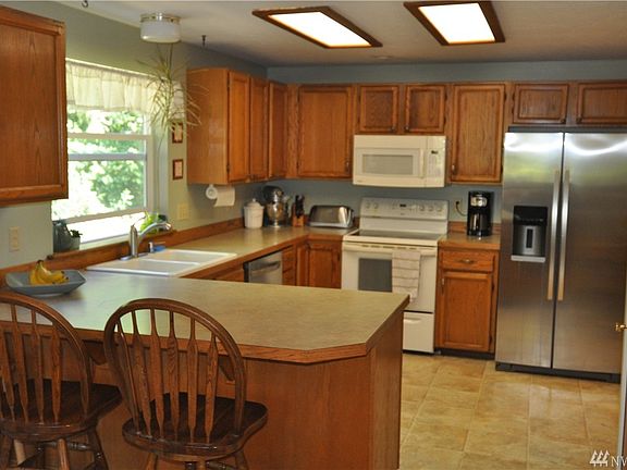 4th image of 2052 Tamsen Ct NW