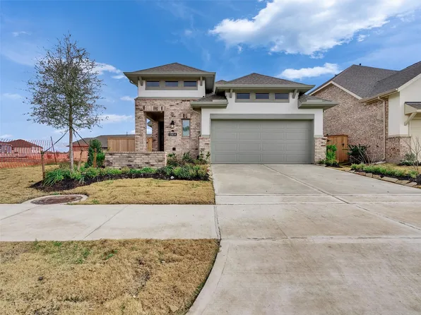 12614 Nueces River Dr, Cypress, TX 77433