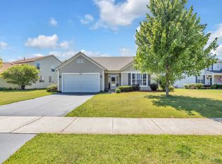 12143 S White Oak Dr, Plainfield, IL 60585