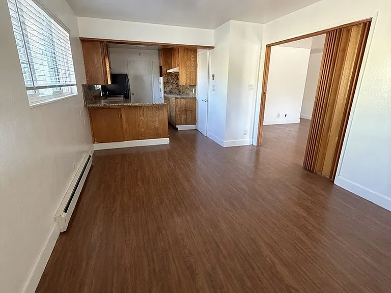 1231 Apricot Ln — Photo 7