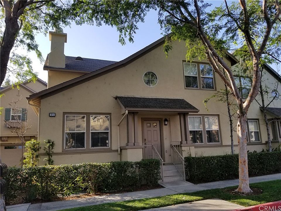 2nd image of 19 Burlingame