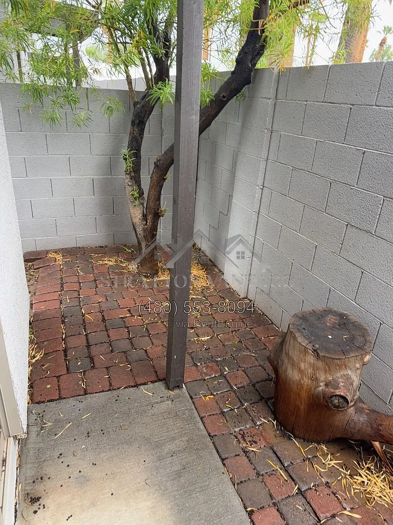 3 bed, 2.5 bath, 1788 sqft, $2,400 — Photo 2
