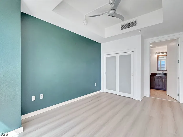 4575 Dean Martin Dr #602 — Photo 23