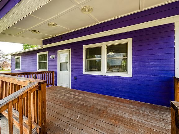 3rd image of 1694 N Heights Way