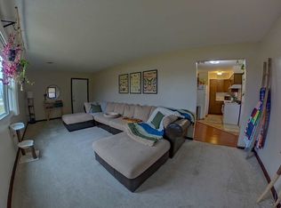953 Mission Ave, Manhattan, KS 66502