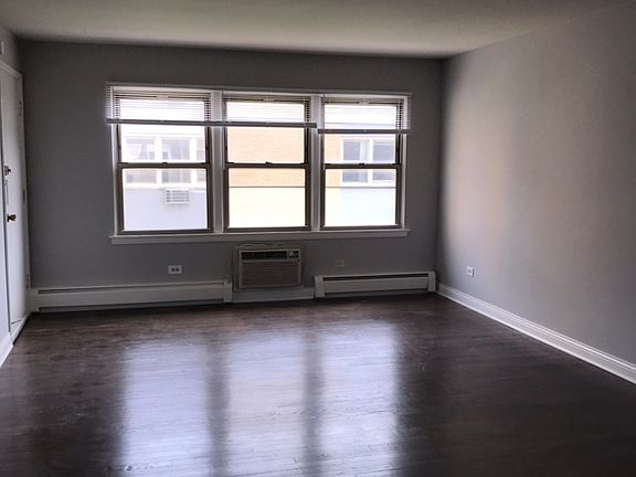 5th image of 9801 S Kedzie Ave APT 3A