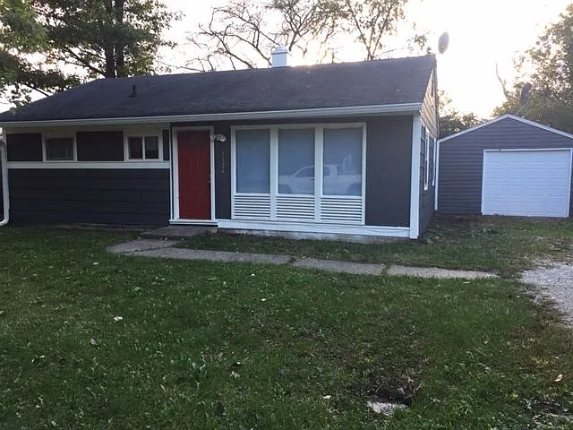 3124 N Priscilla Ave photo 1