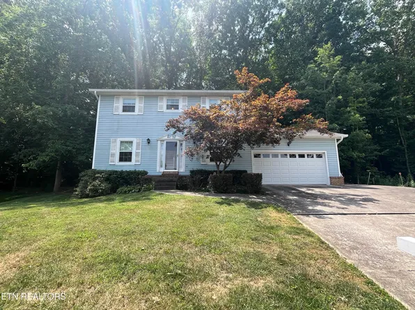 104 Harper Ln, Oak Ridge, TN 37830