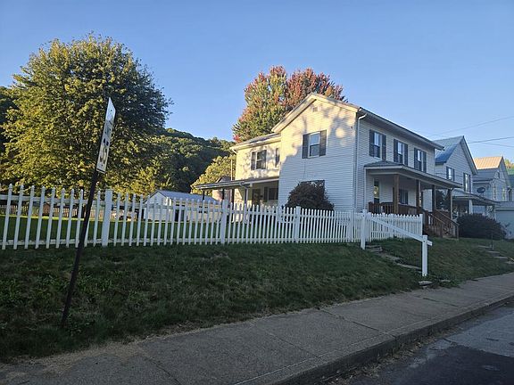 3rd image of 520 Atlantic Ave