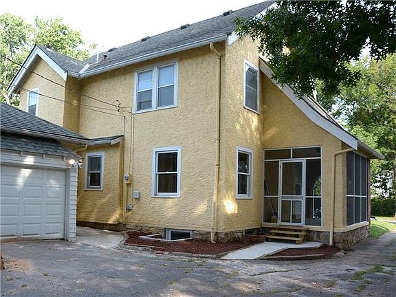 4th image of 629 E Gregory Blvd