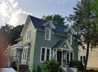 522 Julien St, Belvidere, IL 61008